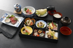 牡丹10,000円(本体価格)